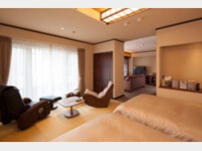 ツイン722・723号室【特別フロア「月星」】46平米