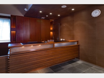 フロントカウンター