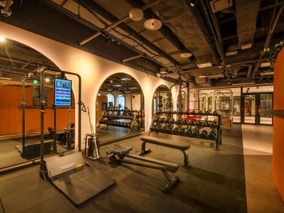 【ウェルネスセンター寿】最先端フィットネスエリア