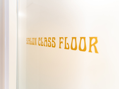 サロンクラスラウンジフロア