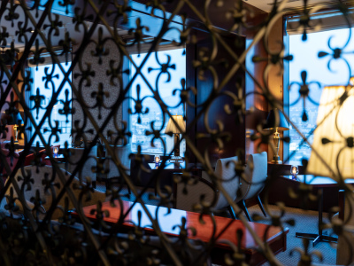 トップラウンジポールスター