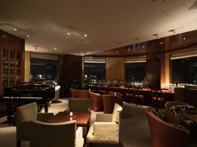 トップラウンジポールスター