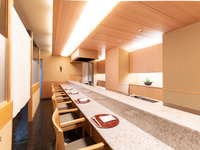 日本料理「入舟」　カウンター席