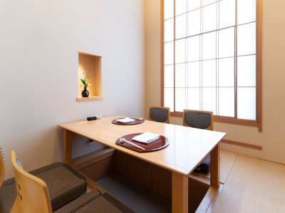 日本料理「入舟」小上がり席