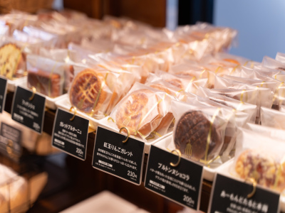 ベーカリーショップ「オンディーヌ」