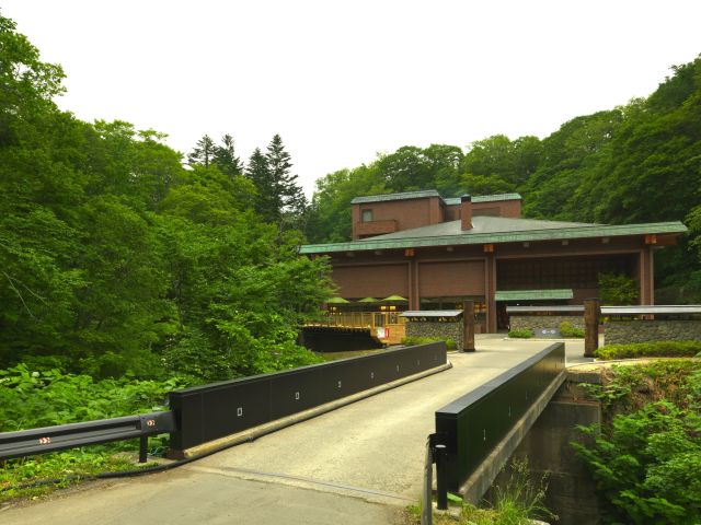 ニセコ昆布温泉　鶴雅別荘　杢の抄 外観