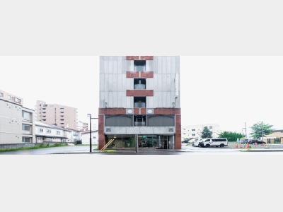 �A�l�b�N�X�z�e���e�g���̊O��