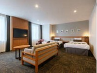 �y���فz�A�N�Z�V�u���c�C��