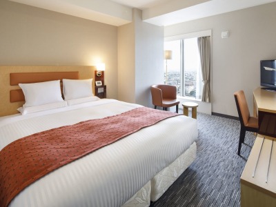 スーペリアクイーン(23平米)　160cm幅のベッド1台