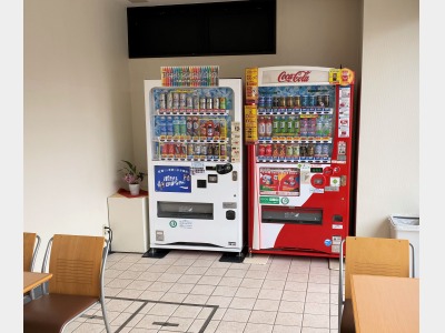 自動販売機コーナー（１階のみ）アルコール、各種ドリンク
