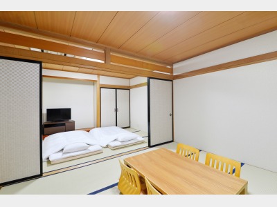 《禁煙》和室 14畳／38㎡ 