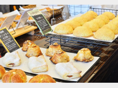 本館１Fベーカリーワンカラット