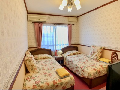 【禁煙】ツイン　バス・トイレ付