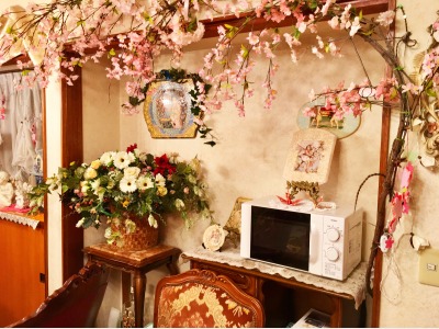 電子レンジ : １Fロビーに、電子レンジを設置致しております。ご自由にご使用下さい。