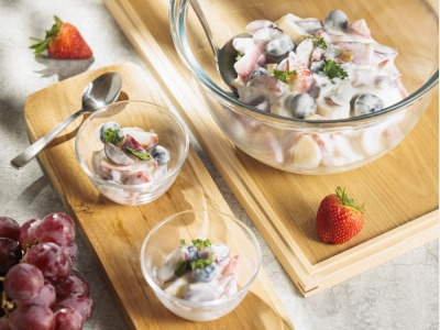 朝食イメージ（エナジーフルーツサラダヨーグルト）