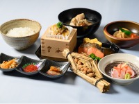 ���H�C���[�W�i15�i�ڂ̐V�N�T���_�r���b�t�F�j