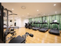 24���ԗ��p�\�ȃt�B�b�g�l�X�W��