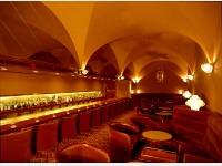 ���C���o�[�@�N���X���H�[���g