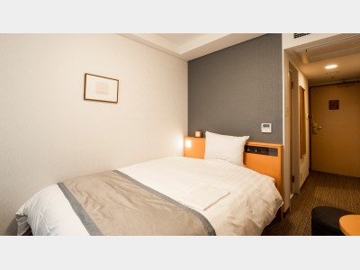 【シングルルーム】◇大きなベッドでごゆっくりお休みください