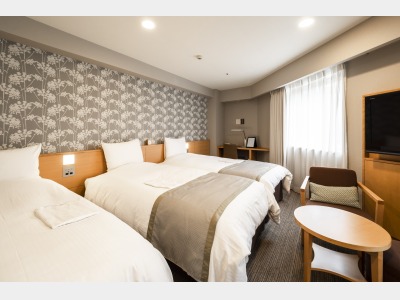 【トリプルルーム】ツインルームにベッドを追加して大人3名様まで泊まれる♪みんなでワイワイ♪