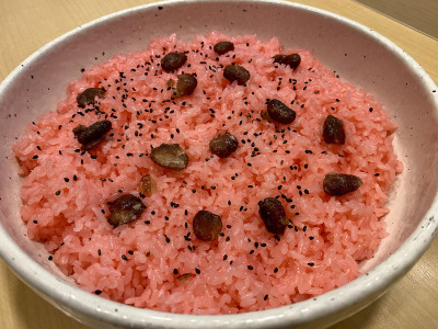 朝食イメージ（甘納豆赤飯）