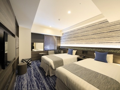 ファミリーツイン