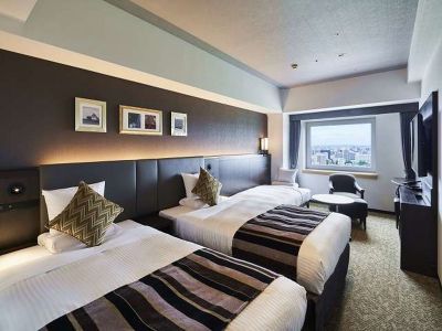 【禁煙】スーペリアトリプルハイフロア（27㎡）