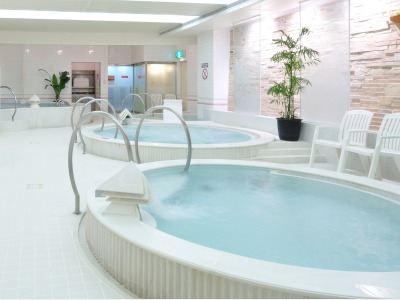 『スパ・アルパ』　浴室