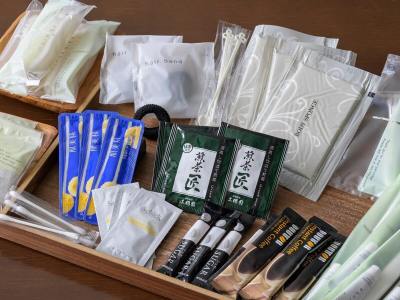 ハブラシやスポンジ・ヘアブラシなどのアメニティは、１Ｆのアメニティバーにて