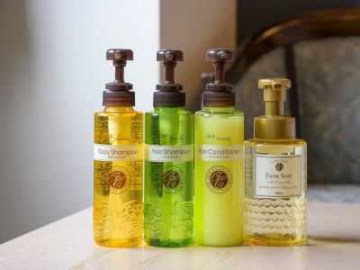 客室に設置の基本バスアメニティ