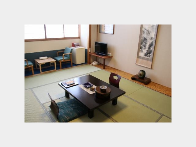 和室(10畳・一例)