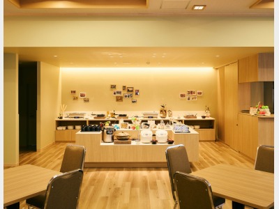 ビュッフェ　正面　イメージ