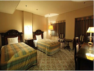 デラックスツイン