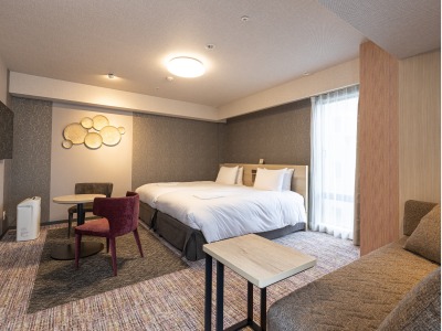 【コンフォートツイン】こちらのお部屋は2種類ございます※部屋の大きさは同じですがレイアウトや設置されている家具が一部異なります。