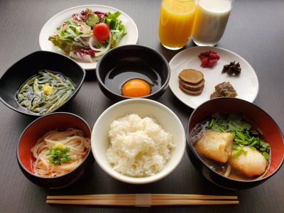 朝食料理一例