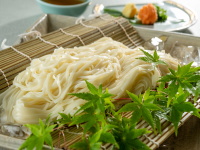 ���H�r���b�t�F��ၦ���j���[�͋G�߂ɂ�肱�ƂȂ�܂��B