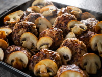 �f�B�i�[�r���b�t�F��ၦ���j���[�͋G�߂ɂ�肱�ƂȂ�܂��B