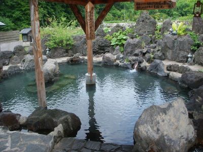 露天風呂「涌寿の湯」