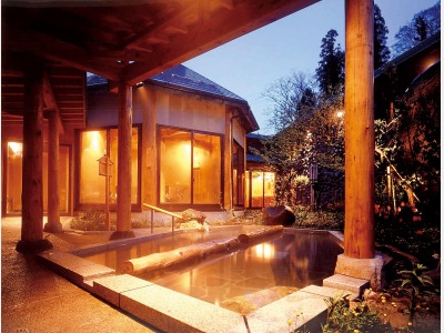 露天風呂「夢枕の湯」