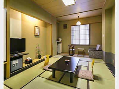 和室　本館　8畳　一例