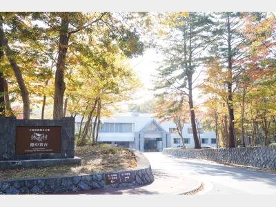 �x�ɑ��@�����{�Â̊O��