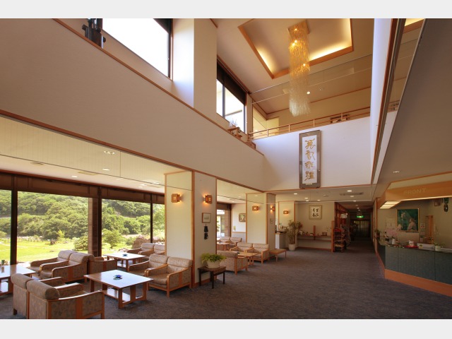 山王山温泉　瑞泉郷 ロビー