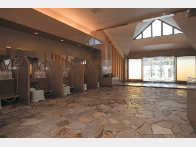 角閃石大浴場（遠赤外線効果抜群!サウナもございます）