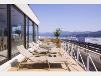 6�K�W�]�e���X