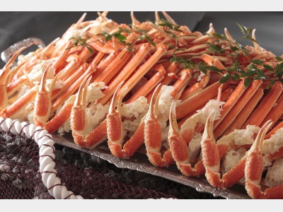 【12月1日～2月28日】冬料理フェアイメージ（かに食べ放題／食べ放題は紅ずわい蟹またはトゲずわい蟹の脚と爪のみの提供です。）