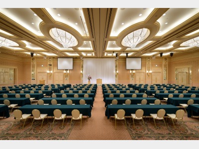 大宴会場ロイヤルホール　スクール形式イメージ