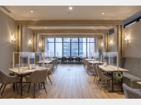 ���X�g����