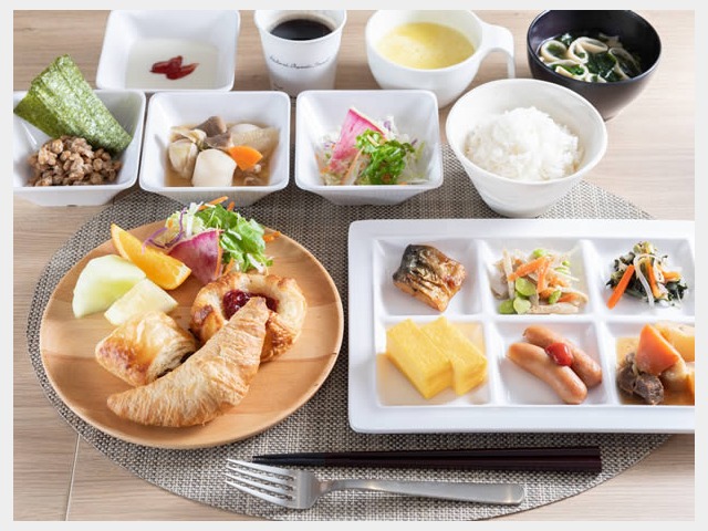 ���N�������H