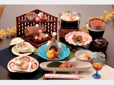 夕食一例（曲水膳）