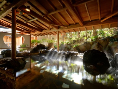 月宮殿「露天岩風呂」